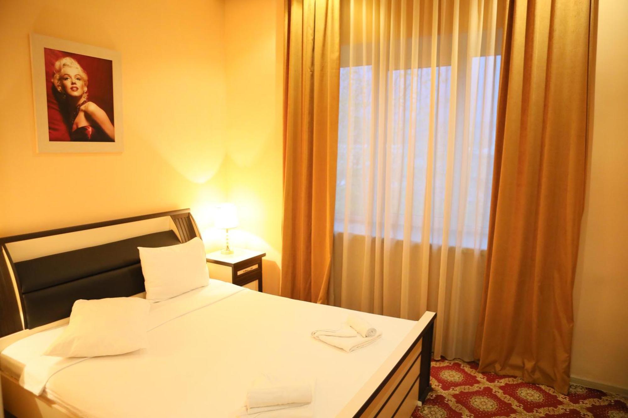 Elko Hotel Yerevan Luaran gambar