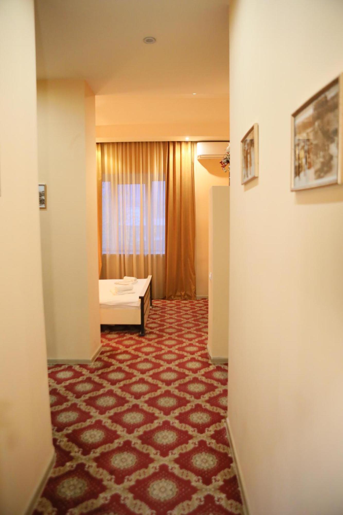Elko Hotel Yerevan Luaran gambar