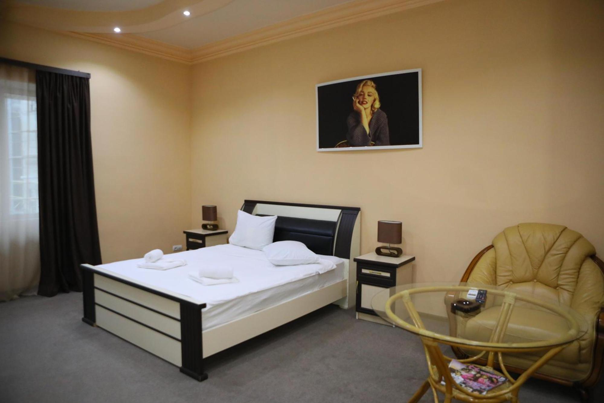 Elko Hotel Yerevan Luaran gambar